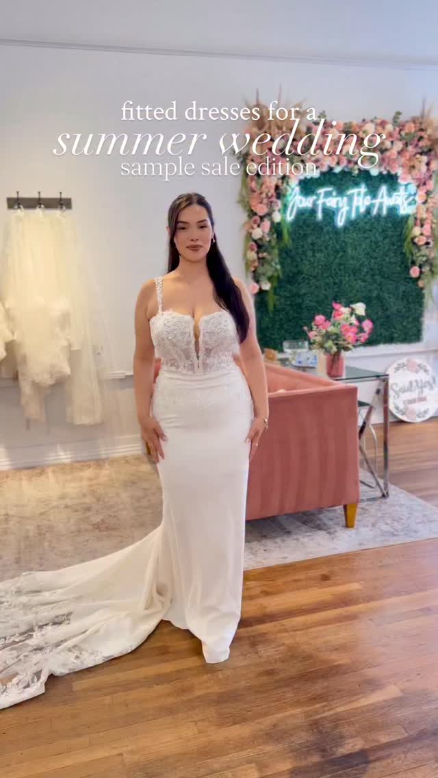 POV: You found your summer wedding dress… and it’s 80% off ✨
Our Sample Sale is March 14–15 and these lightweight, romantic gowns will not be restocked!
Perfect for:
• 2026 brides
• Courthouse/Vegas weddings
• Brides on a timeline
• Brides who love a deal
Spots are filling fast — secure your appointment now 💖LINK IN BIO 💖
#bride #weddingdress #weddingdresssale #weddinggownshopping #weddinggownsale