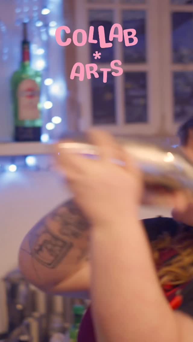 At @collab_artstudio we host creative events for beginners, to stitch or print and have a drink!🥂
Whether you’re a creative or a beginner, our events are fun filled and great for groups or to meet new people!
Thank you to the wonderful @ed.jillings who filmed one of our Ink & Drinks events, and captured some beautiful moments!⭐️
#thingstodoinlondon #event #inkanddrink #sipandstitch