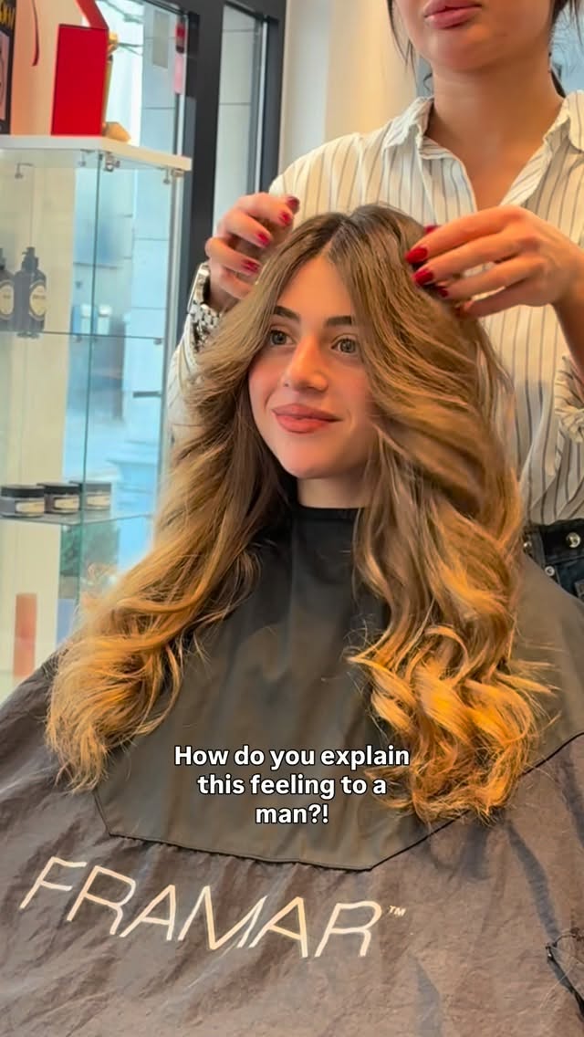 Goodmorning Sunshines!
Spring is arriving and so is that fresh hair feeling. 💐
#antwerp #freshhaircut