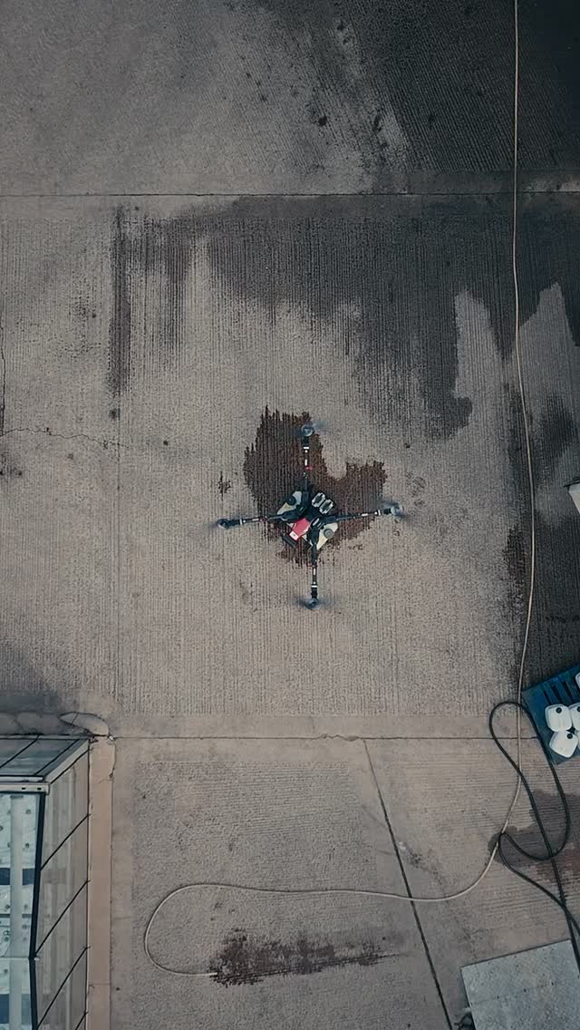 Spray. Return. Reload. Repeat.
#highvantage #xag #droneservices #spraydrones #horticulture