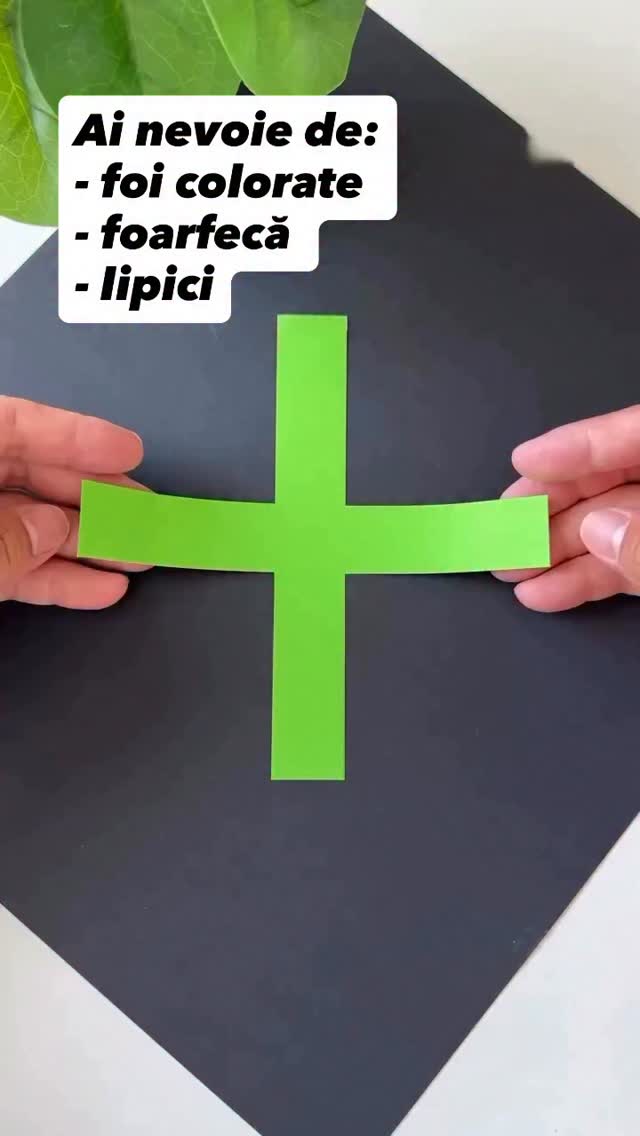 O activitate simplă și surprinzătoare pentru copii, care transformă o bucată de hârtie într-o formă perfectă. Cu doar câteva tăieturi și plieri, hârtia se transformă chiar în fața ochilor noștri.
#gradinitaonline #activitaticopii #activitatipentrucopii #activitatipentrucopii #activitiesforkids