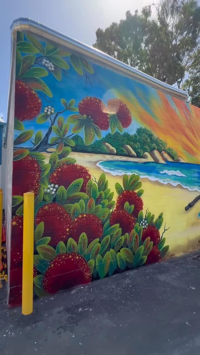 Nothing is more satisfying than finishing a mural with Graffiti Guard by @resenecolour and stepping back with a big smile. 😃
#becolourful #resenepaint #graffiti #muralist #newzealandartist