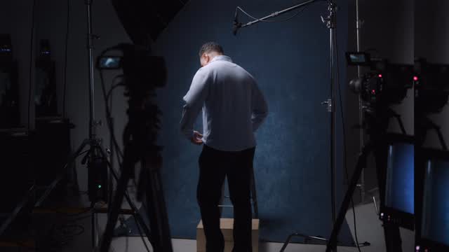 Episode 3 | Bro. Dr. Leonard Toyer
Bro. Dr. Leonard Toyer shares his perspective and experience in the fight against colon cancer, emphasizing the importance of awareness, prevention, and early detection.
#ColonCancerAwareness #XiAlphaLambda #AlphaPhiAlpha