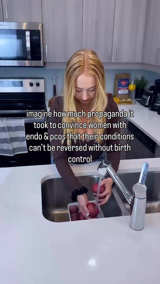 the way doctors only give you one option for PCOS/endometriosis and thats birth control 😓🫠
birth control can suppress symptoms for some women (until you come off), but it doesn’t actually address why the condition developed in the first place and can make things way worse down the road. it works by shutting down ovulation and altering hormones which can temporarily mask symptoms like irregular cycles, acne, period pain, or heavy bleeding.
but these conditions almost always have underlying drivers that deserve attention too.
for example:
with PCOS, common root causes include
• insulin resistance or blood sugar dysregulation
• nutrient deficiencies
• adrenal stress / cortisol dysregulation
• gut and microbiome imbalances
with endometriosis, factors often involved include
• immune dysfunction
• impaired estrogen detoxification
• gut microbiome imbalances
• environmental toxin exposure
I have helped hundreds of women successfully reverse both of these conditions to the point where all their labs are 100% normal and they are completely symptom free WITHOUT birth control or any meds. Please know that you have options 💛
have you ever been told this too? let me know in the comments!
#pcosacne #endosisters #hormonalacne #rootcausehealing
