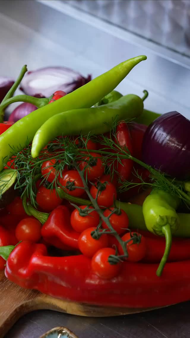 Fuel your morning the Mediterranean way 🌿
High-protein. Fresh ingredients. Clean flavours.
This is how breakfast should feel. 💪🥚
At Tuck In Restaurant, we don’t just serve breakfast — we serve energy for your whole day.
Tag someone who needs a healthy start 👇
#TuckInRestaurant #HealthyBreakfast #MediterraneanCuisine #HighProteinMeals #NorthamptonEats #BrunchGoals #EatClean #ProteinPacked #WeekendBrunch #TuckIn #Northampton