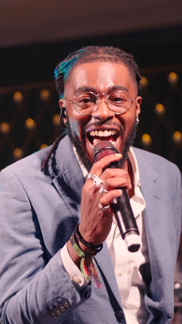 Great people, great music, great party! LETS GO!!!
Couple: @amymeira & @philload
Video: @momento_media
Venue @rosewoodlondon
Design, production & planning: @whitepaperevent
Catering: @eatmeevents
Flowers: @flowersbymiri
Music: @muzika_ltd
Photography: @alexwysockiphotography
Hair: @gabygoldringhairstylist
MUA: @frankienealmakeup