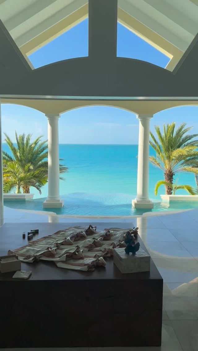 pre launch goodies in bound!! #smallbusiness #supportsmall #beautyessentials #healthjourney #healthandbeauty