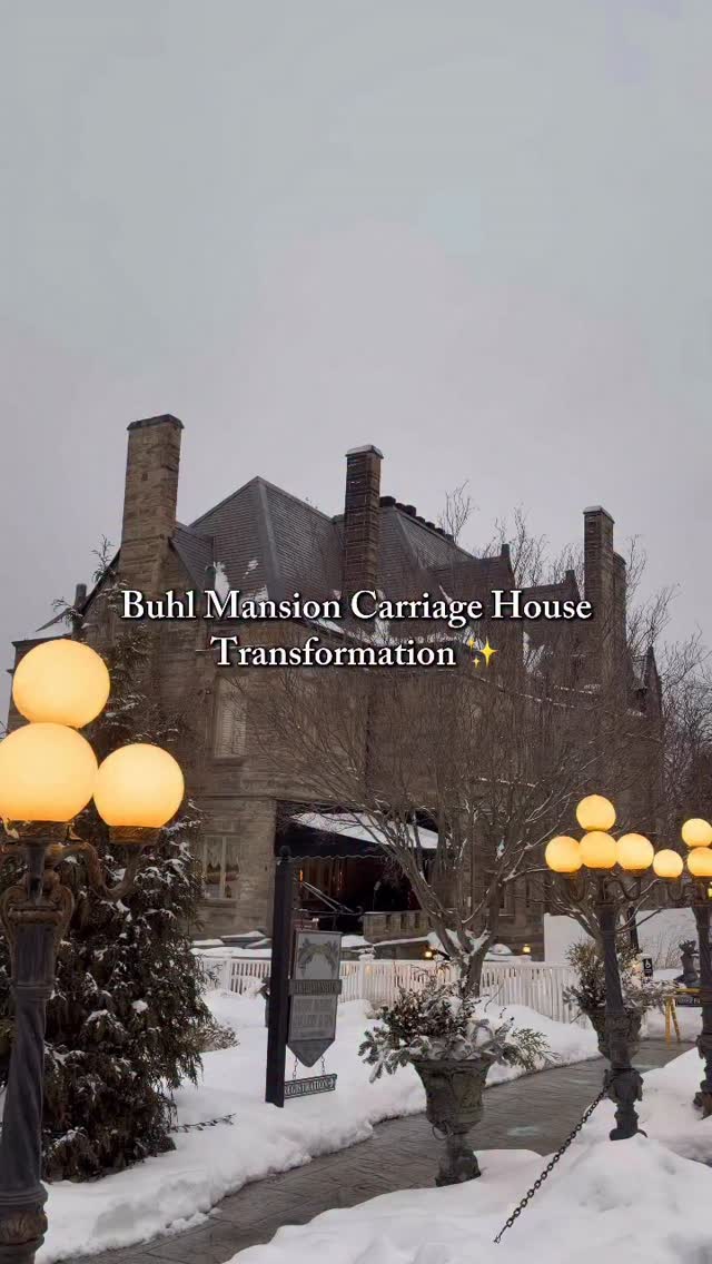 The Buhl Mansion Carriage House, transformed ✨ an intimate setting for the evening ahead ♥️
Venue: @buhlmansion
Event Design & Florals: @joemineocreative
Photography: @thecannonsphotography
Entertainment: @stevenvanceentertainment
Caterer: @jeffreychrystalcatering_
Cake: @dasdutchhaus
Invitations: @cartaliastudio
Dress: @bridalbeginning
Hair: @stylingone
Makeup: @smackbykarisa
Men’s Wear: @shenangovalleytuxandsuits
Rentals: @alloccasionseventrental @classictentandpartyrentals @eventsourcerental
Linens: @nuagedesignsinc @partymosaic
#pawedding #buhlmansionwedding #februarywedding #weddingdesign