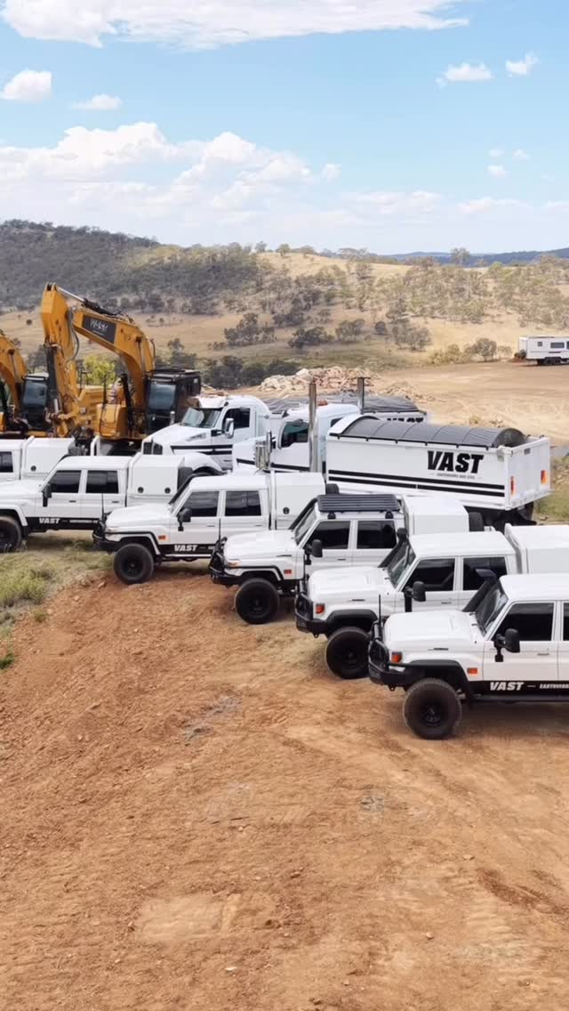 Finally stacked some drone footage together of our end of year photos - Absolutely stoked seeing the progress and looking forward to the future! 🙌🏽