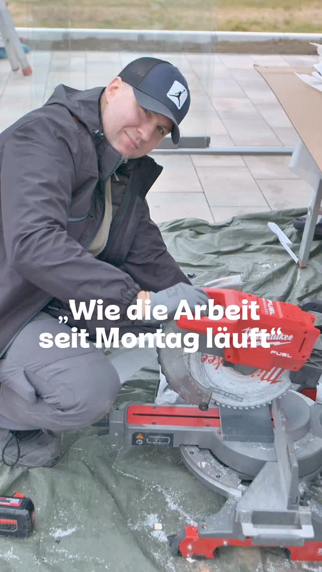 Wer im Handwerk arbeitet, kennt solche Wochen wahrscheinlich nur zu gut.
#handwerk #baustelle #azubi #handwerkerhumor terrassenüberdachung
