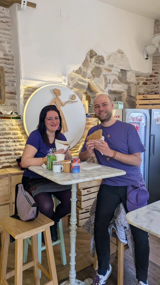 Gente feliz disfrutando de unas buenas crepes este 8M😁
¡¡¡FELIZ DIA DE LA MUJER!!!