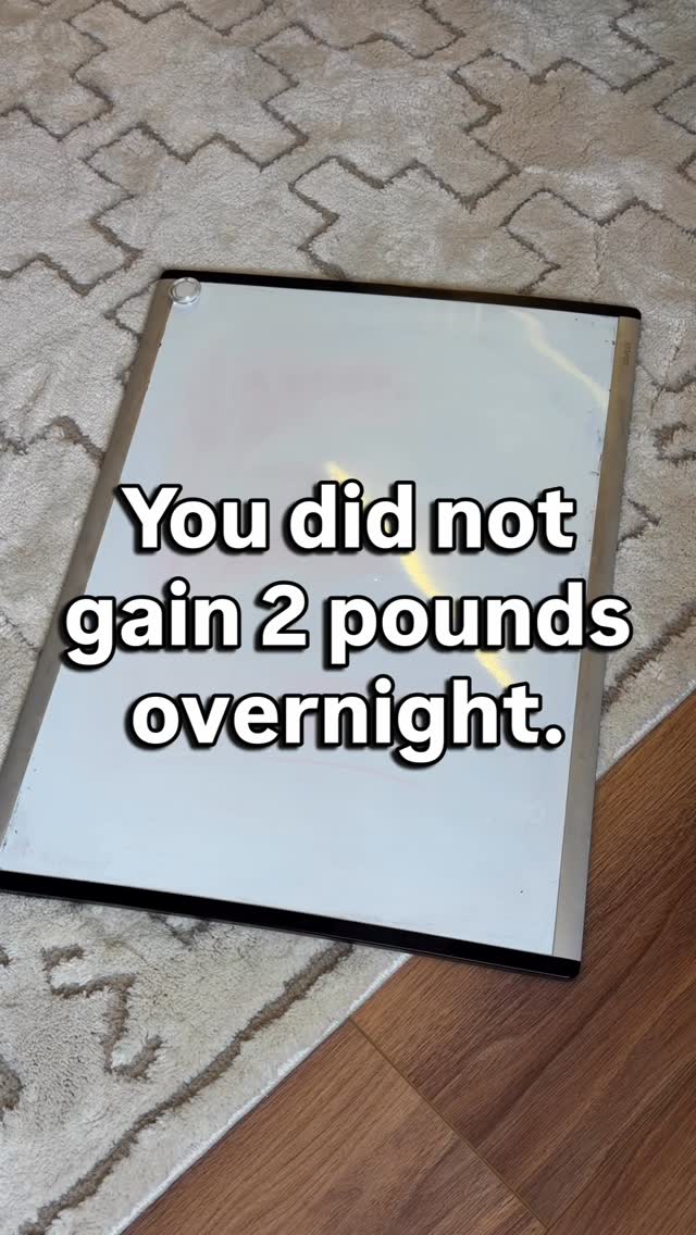 Most women try to “fix” what isn’t broken.
One poor night of sleep can shift the scale temporarily.
That’s physiology, not failure.
Understanding your body reduces reaction.
This is exactly how we interpret trends inside 1:1 coaching. If you want your data explained instead of guessed at, applications are open.
Comment COACHING to get the application and set up a free call!