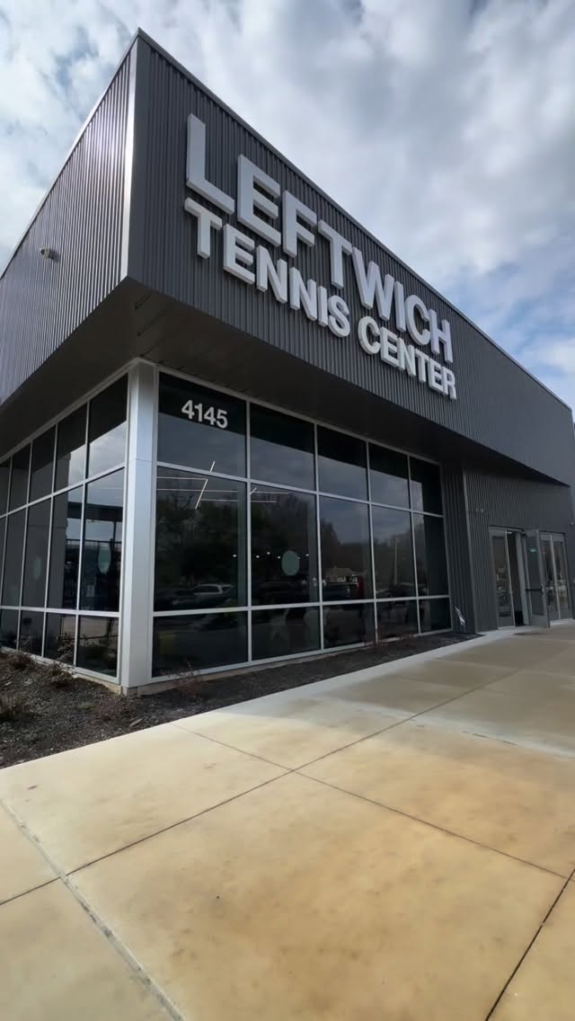 It’s official! Professional tennis is back in Memphis!
HUGE news and WIN for Memphis and @tennismemphis to be hosting the Memphis Classic @wta 250 tournament this summer at Leftwich Tennis Center!
Well done today, @mayorpaulyoung, @john_a_borden and Tennis Memphis, @topnotch_management and the countless people working behind the scenes to make this happen!
The best is yet to come! Stay tuned for more information! Now that the news is out, the next level of hard work begins to make it a success! Let’s do this! Power the GOOD!