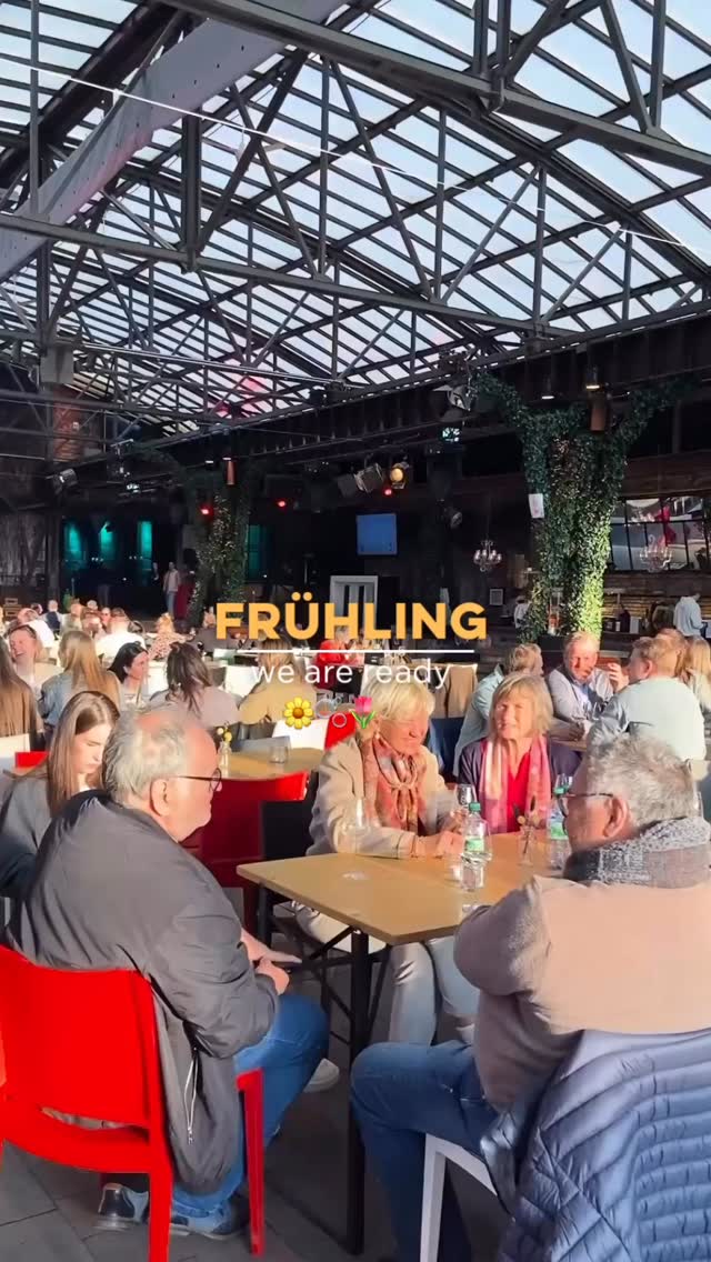 FRÜHLING – wir wären soweit 🌸🌼🌿
Ob Party, Firmenveranstaltung, Flohmarkt, Konzert, Ausstellung, Geburtstag oder Hochzeit – jeder Anlass ist im Frühling bei uns perfekt aufgehoben. Am liebsten natürlich Open Air im Biergarten oder in unseren anderen Räumlichkeiten.🥹
Wir freuen uns auf die nächsten Frühlingsveranstaltungen! 🌟
#diehalletor2 #eventmanagement #fyp #frühling #gastro