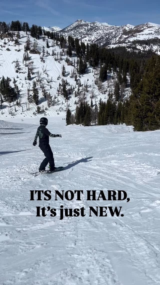 We are preparing for Spring with a mindset shift! I celebrated my 35th birthday pushing my skills #snowbording and facing my fears on the mountain. 🎉
As we get older new things get scarier, going outside of your comfort zone doesn’t seem worth it BUT THAT IS NOT TRUE.
That initial difficulty, discomfort, or fear stems from unfamiliarity, not inherent impossibility. When you feel, “it’s too hard,” recognize it as fear talking and take small actions to build familiarity.
It takes many steps to make it far, take the first step! #mammothmountain #mindsetmatters