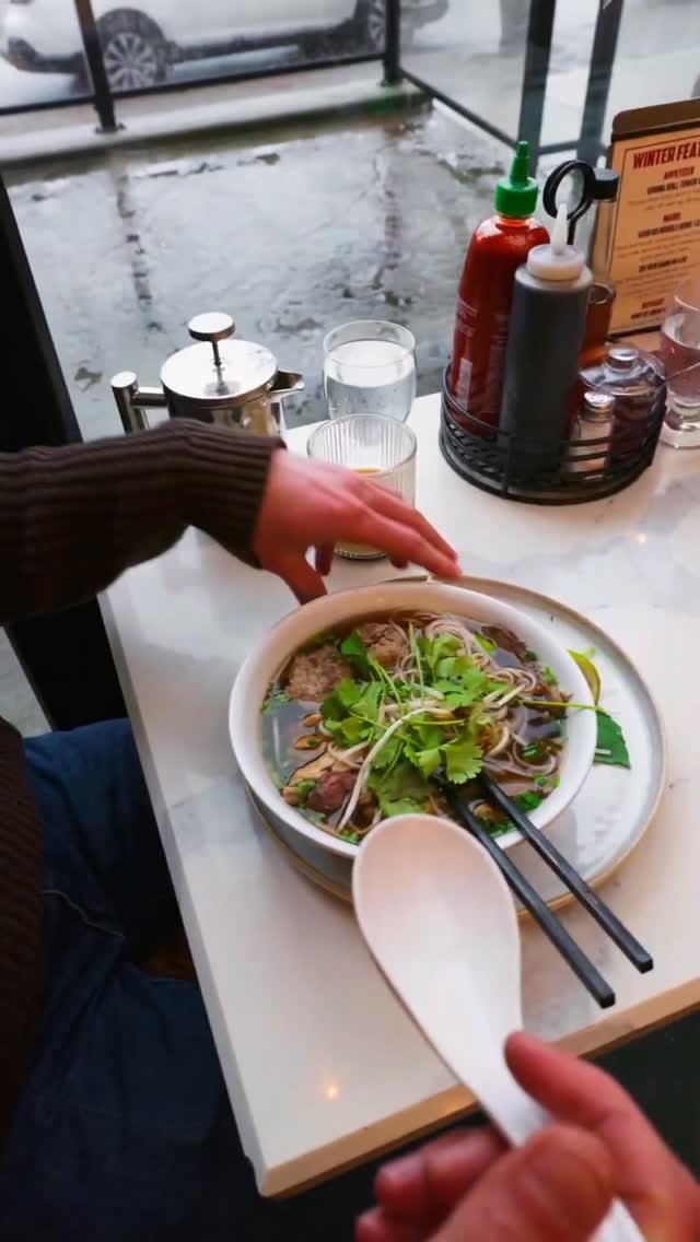 Our favorite pho-ytale .
See you for soup โ๐ป
#YumSon #VietModern #NelsonBC