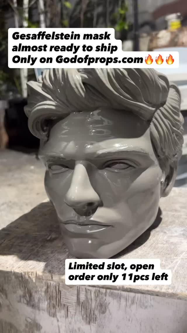 11 slot left for this April, dont miss it! Gesaffelstein mask ready to order on Godofprops.com color option : Black gloss, or Pure white gloss. #gesaffelstein #gesaffelsteinmask