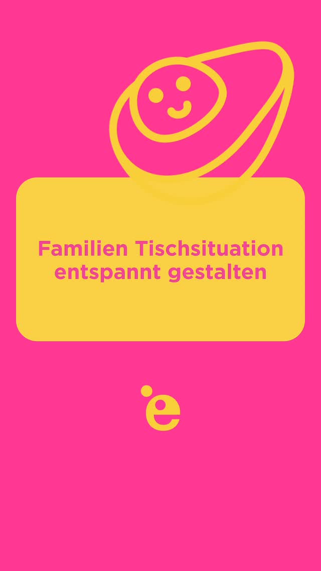 Viele Eltern kennen das: Das Kind spielt mit dem Essen, kann nicht stillsitzen, isst kaum etwas – und plötzlich steigt die Spannung am Tisch. 😬
Esssituationen sind hochgradig systemisch. Und dabei gilt: Wenn wir angespannt sind, können wir nicht gut essen.
Im Video spreche ich darüber, dass manchmal ganz simple Fragen und kleine Veränderungen viel Entspannung in die Tischsituation bringen können.
💚 Eine einfache Regel: Mehr von dem, was entspannt. Weniger von dem, was Spannung erzeugt.
💬 Welche Veränderungen haben bei euch zu Hause für Entspannung gesorgt? Lasst es mich in den Kommentaren wissen!
Übrigens: Genau über solche Dynamiken schreibe ich in meinem Buch:
📖 Wie Kinder essen – kindliches Essverhalten verstehen, Prägungen reflektieren und Familie entspannen.
Es erscheint am 19.03. und kann bereits jetzt vorbestellt werden.
✨ Die Buchvernissage ist am 27.03. in Bern – ich freue mich über alle, die dabei sind!! 🥹
Mehr Infos zum Buch findet ihr in meinen Posts und im Link in der Bio.
#familientisch #elternsein #familienalltag #elternimpulse #kinder ernährung eltern