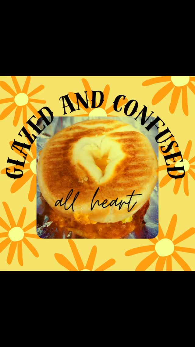 BAGEL SANDWICHES AVAILABLE IN GLUTEN FREE OR REGULAR GLUTINOUS… ♥️ #womanownedbusiness #alwaysbaked #winchesterva #bagels #breakfastofchampions