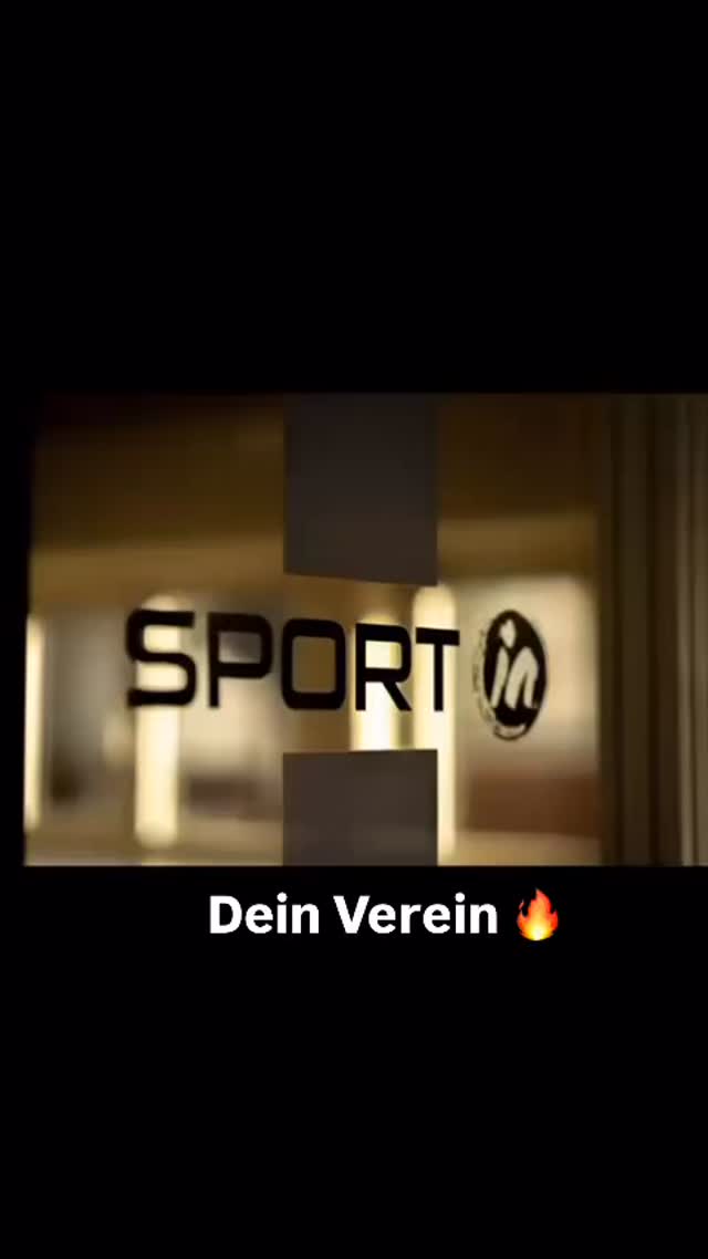 Heute war ein besonderer Tag für unseren Verein.
Oben trainierte der Taekwondo Kurs für Erwachsene und
Unten, in der neuen Räumlichkeit im Untergeschoss, trainierte parallel Gracie Jiu-Jitsu.
Zwei Ebenen, ein Verein.
Was hier entsteht, ist mehr als Training.
Es ist Struktur. Respekt. Disziplin. Zusammenhalt.
Der Verein steht im Vordergrund.
Nicht die einzelne Sportart, sondern das gemeinsame Fundament.
Ein Verein. Eine Familie. Ein Team. Ein Ziel.
Einfach nur Mega!!! Das ist erst der Anfang 🙏🏻🙏🏻 @inantunc77 @gracie_jiujitsu_dus @hormoz_66