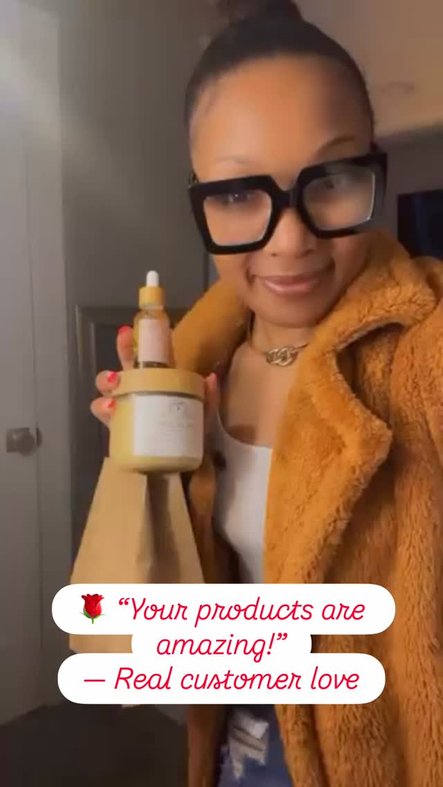 One of my favorite parts about vending is the connections that happen organically. 🌹
I met this beautiful soul at the recent event on the 28th, and we instantly connected over wellness, intention, and entrepreneurship.
Hearing her say “your products are amazing” truly means a lot because every product from Beauty from the Root is handcrafted from scratch with purpose and care.
I’m excited to share that we’ll be collaborating to bring something beautiful and intentional your way. 🌳
Please show some love to her beautiful business
👉🏽 @janae_methodco
This is what community looks like. Women supporting women and growing together. 💗
.
.
.
#BeautyFromTheRoot
#WomenSupportingWomen
#BlackWomenInBusiness
#CommunityOverCompetition
#holisticskincare