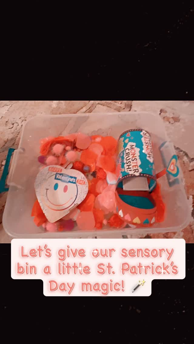 St. Patrick’s Day loading in…
3 🪄
2 🌈
1 🍀
Ta-da!!!
Added a little sparkle, coins, and rainbow gems to help this sensory bin feel a little more magical and lucky! 🍀
#bagwellspeechtherapy #speechtherapy #privatespeechtherapy #slp #pediatricspeechie