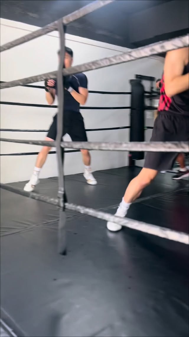 Sparring day.
Not about trying to kill your partner.
Not about ego.
Just working on what we drilled this week and staying composed when someone hits back.
That’s how you improve.