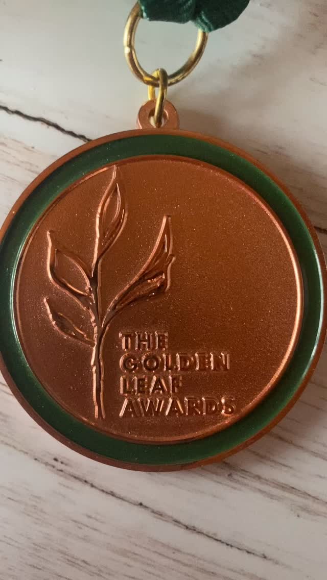 I am super excited to share the news that SpiritualiTEA received some prestigious accolades at the recent @goldenleafawards
I entered 3 Chakra teas into the Awards and they all won. There were over 700 Australian and International entries for 2025 and the competition is judged by professional cuppers.
Our Award Winning Chakra Teas are...
💙SILVER WINNER – Throat Chakra Tea
Functional & Wellness Herbal Tea Blend
💚 BRONZE WINNER - Heart Chakra Tea
Natural Green Tea Blend
This tea has now won 5 awards
💛 BRONZE WINNER - Solar Plexus Chakra Tea Herbal
Rooibos Blend
Beyond proud of my tea blends and deeply grateful to receive the recognition for these high vibing teas in the larger tea community. Deep appreciation to @austeamasters for their love of tea and creating these tea awards.
May your cup always be filled with love, laughter, healing energy and Award Winning Tea.
🫖 Cheryl xo
#teaawards #goldenleafawards #chakratea