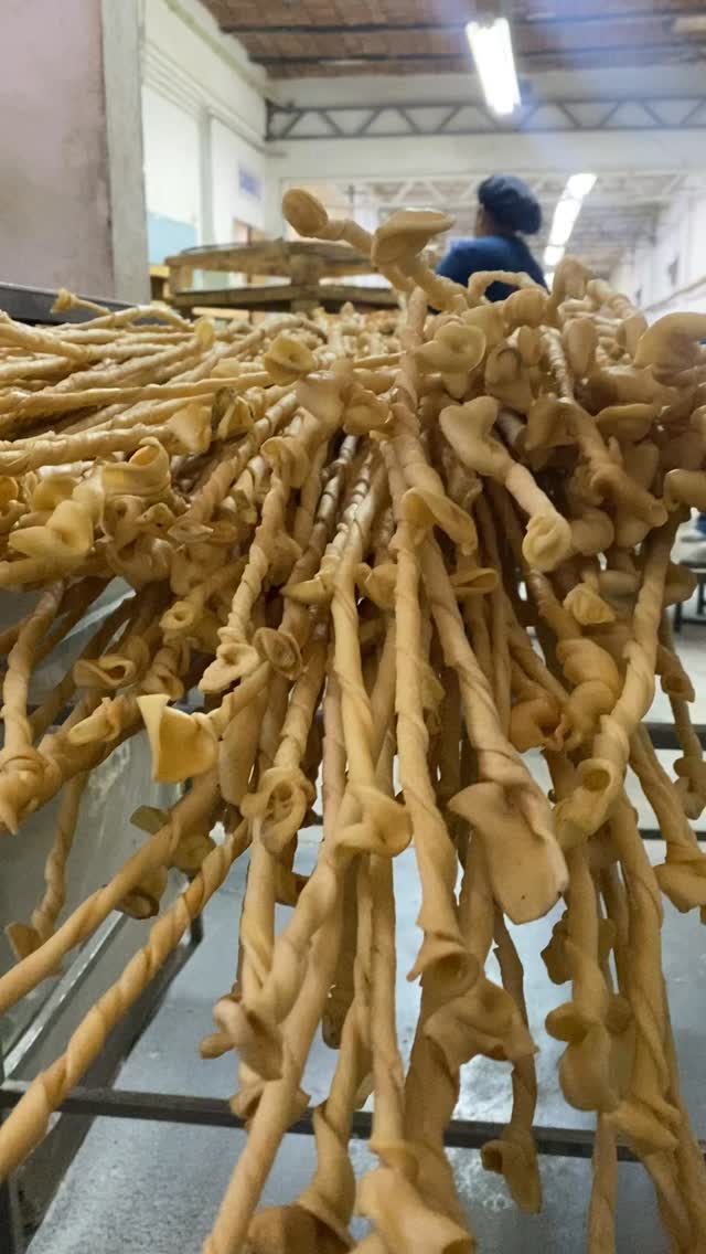 At Medina Torres, we stand with women, honoring their work and strength.
#8M #tannery