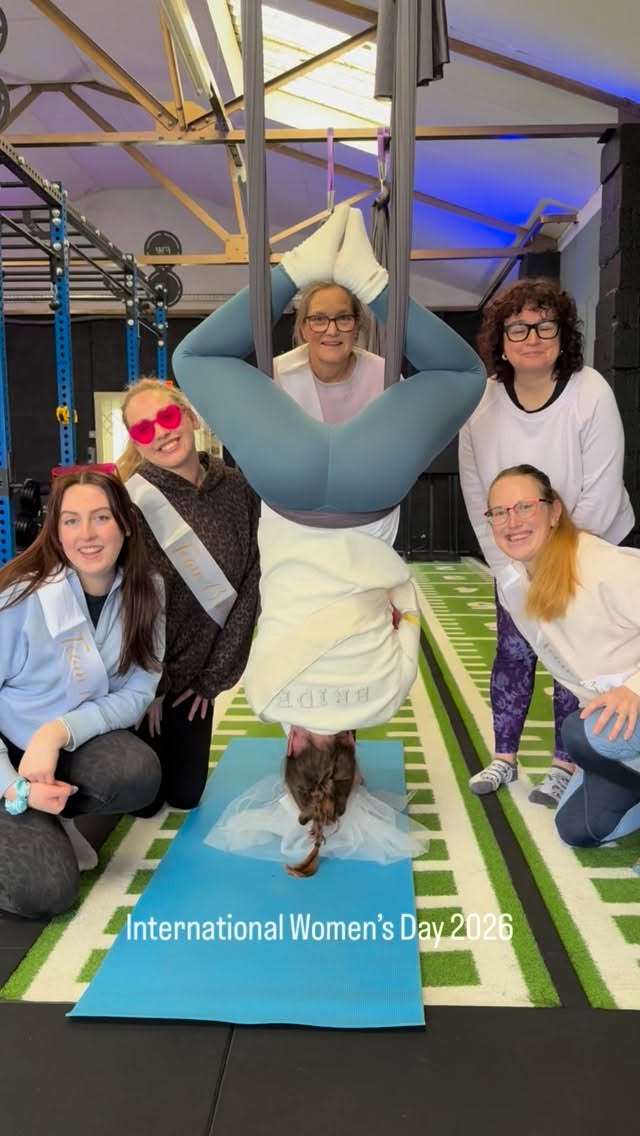 Happy International Women’s Day 👯♀️
Celebrating the strength, resilience and brilliance of women everywhere. Grateful to be surrounded by such a supportive, inspiring community of women who show up, lift each other up and grow stronger together.
Here’s to strong women 💪🏻 may we know them, support them and be them. ✨
#internationalwomensday #womenscommunity #flofitness