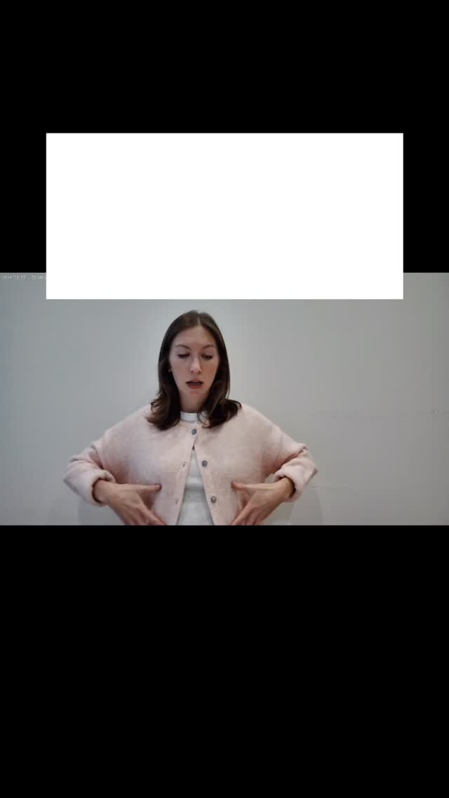 Breathing isn’t just for relaxation — it’s a pressure management tool.
How you breathe influences:
• pelvic floor response
• core support
• how pressure moves through your body
This is especially important as your baby grows and space changes AND when pushing during labor.
In this reel, I’m breaking down how exhaling during exertion supports both pregnancy and labor.
#PregnancyStrength #PrenatalFitness #PelvicFloorPhysicalTherapy #StrongMom #PelvicFloorHealth #FunctionalStrength #PelvicFloorPT #WellnessForMoms #DrWatsonWellness