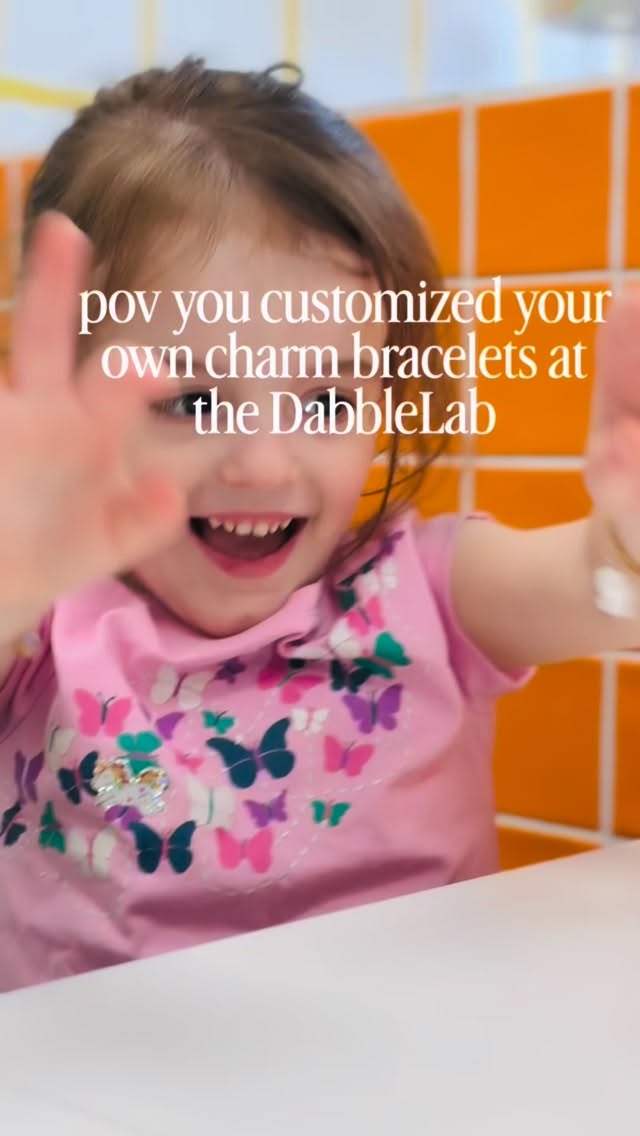 Send this to someone who needs to visit our Lucky Charm Bar! This is the perfect activity to make personalized friendship bracelets, keychains, or treat yourself to something new.
Visit us all month long to create your own and take it home <3 We just adore this mother daughter matching moment! #districtdabblelab
#bethesdamd #shopsmall #craftygirlsclub