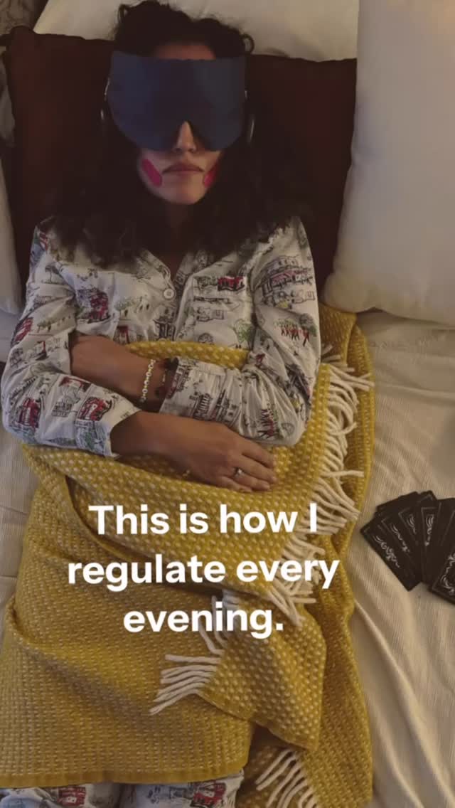 Yup, thatâs tape on my face (ask me if you are curious), headphones, tarot cards beside meâŠand my wool blanket.
đThree kids, three companies, a house in renovation, a grumpy husband⊠and for the first time, I feel truly f*+# tired.
đI eat well, take my herbs, move my bodyâbut somethingâs missing: ritual and real routines.
Neuroscience shows predictable routines calm the nervous system and strengthen emotional resilience.
In TCM, daily rituals nourish the Shen, harmonize Qi, and keep the body in balance. Without them, even âperfectâ habits feel « not enough ».
Ritual and routine is what can bring us together, remind us we are safe. Itâs what weâre all craving.
Give yourself the 10 min, throw them all out of your room, put your headphones on, surround yourself by the things you love, Frigginâ breathe. This is the best medicine!
#örter #hÀlsa #nervoussystemsupport #tcm