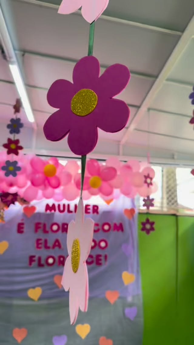 Que nunca falte voz, coragem e espaço para todas as mulheres brilharem.
Hoje e todos os dias, celebramos a força e a grandeza de ser mulher! ✨🩷