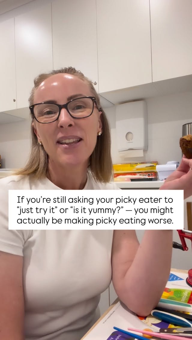 Asking picky eaters “just try it” or “is it yummy?” often leads to the same response… “no.”
Closed questions create pressure and force kids to judge a food they may already feel unsure about.
Want to learn the exact strategies I use in feeding therapy to expand picky eaters’ diets?
Comment UNFUSSY and I’ll send you the details for my 6-Week Unfussy Eater Program.
#pickyeating #mealtimesolutions #pickyeaterproblems #fussyeater #pickyeaters