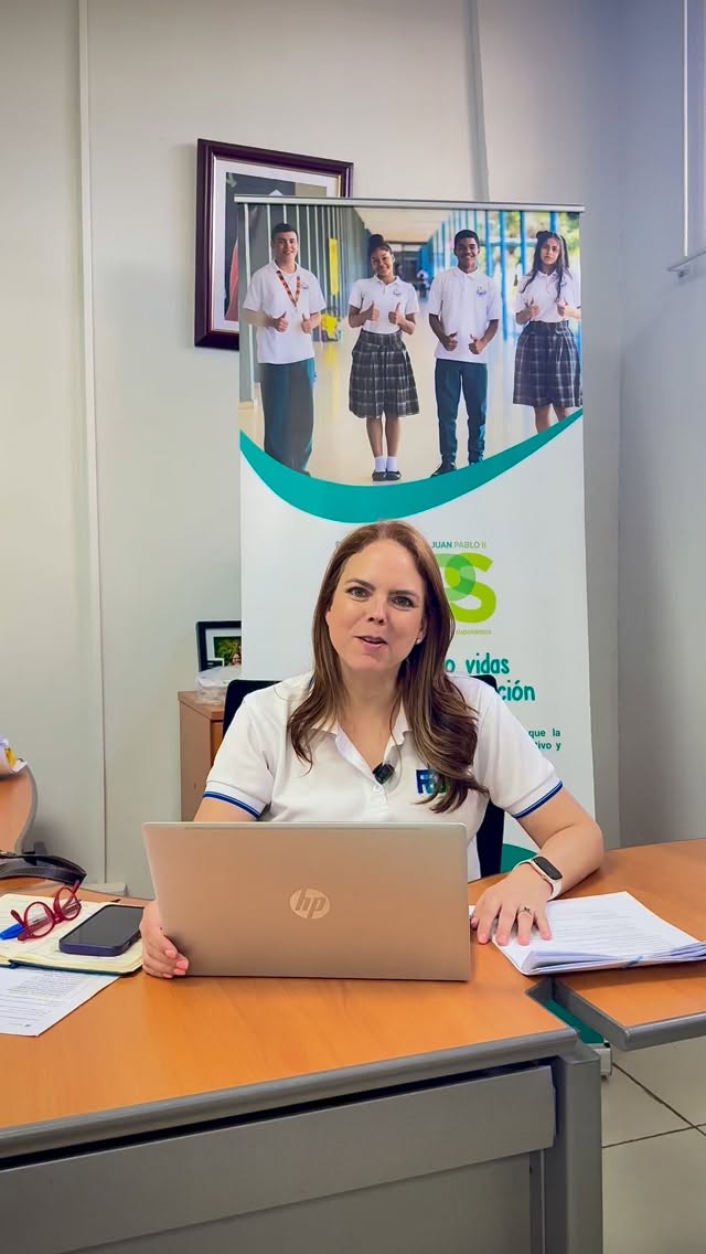 Cerramos la primera semana de este nuevo año escolar. 📚
Felicitamos a todos nuestros estudiantes por dar este primer paso hacia un año lleno de aprendizajes, retos y nuevas oportunidades.
¡Que este sea un año de crecimiento, esfuerzo y grandes logros!