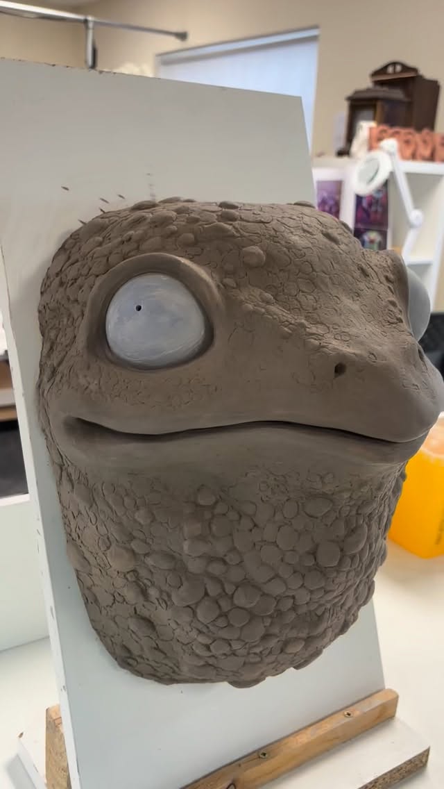 Sculpts moulded today
This is @frances._.sargent sculpture Frog.
WED clay sculpt.
.
Learn to sculpt
5 day Character sculpting course deadline 12th March deadline to apply link in Bio.
.
@myiadt @character_makeup_design_iadt @creativefuturesacademy @stiuideofia @paulmcdonnelldesign #frog #toad #swamp