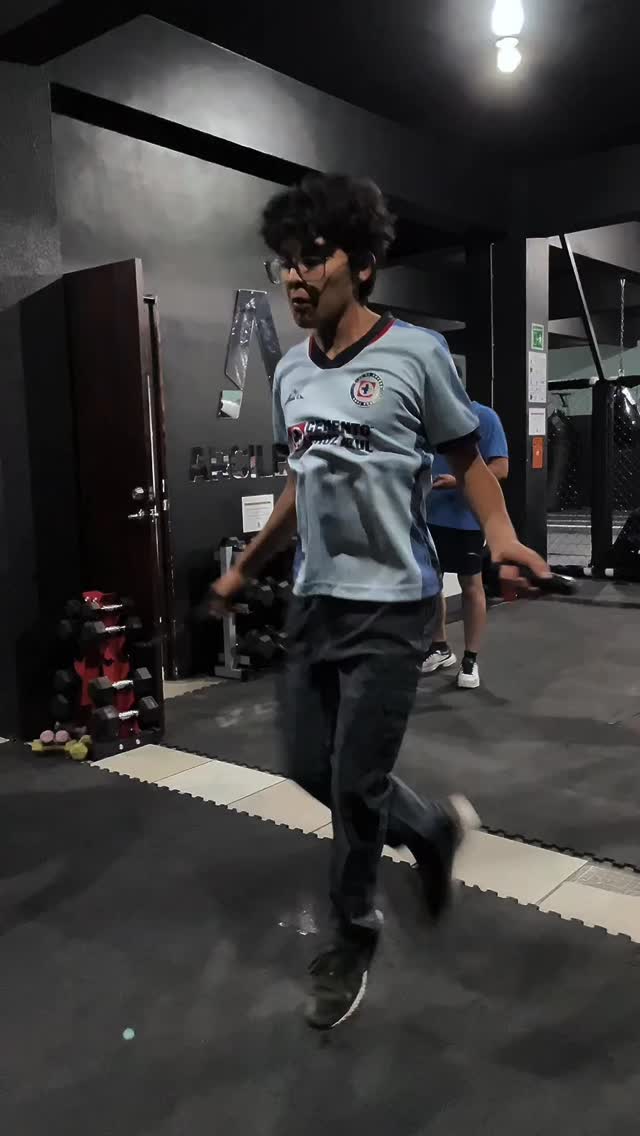 Seguimos preparándonos para el reto🔥
Reto de BURPEES
1 minuto
Miércoles 11 de marzo
7pm
Un solo ganador 🥇
.
.
.
.
.
#teamarcilery #challenge #lindavista #gimnasio