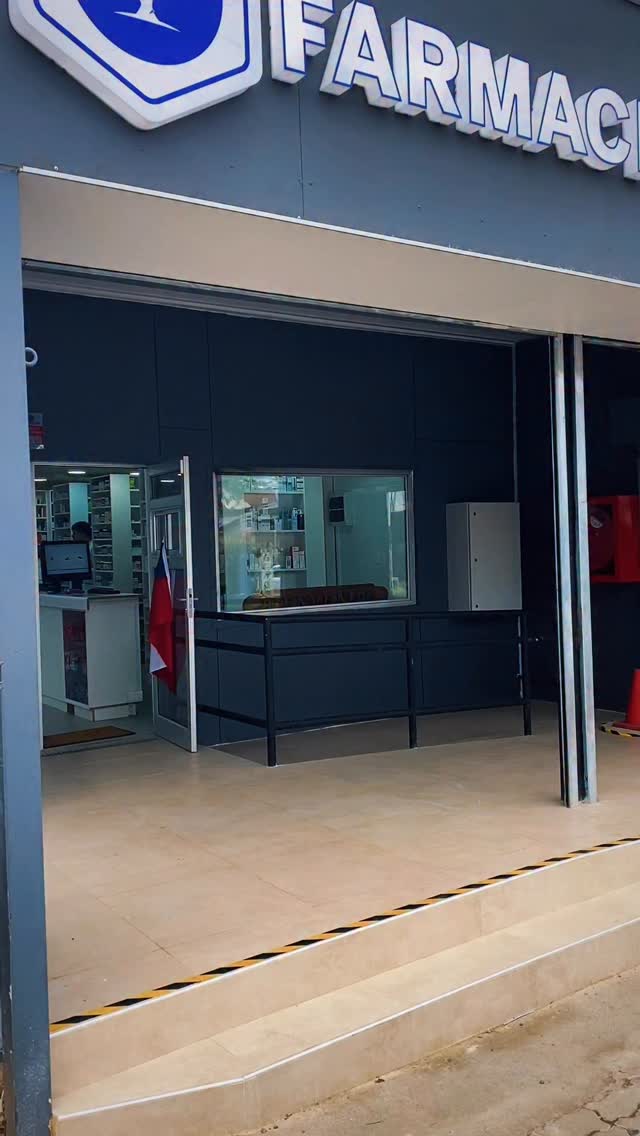 🎉 ¡Nueva farmacia y beneficio exclusivo para pacientes de Clínica Ramis!
Ya abrió la nueva sucursal de Farmacia Las Encinas 💊
Si vienes con tu receta de Clínica Ramis, obtén 🔥 10% DE DESCUENTO 🔥 por tiempo limitado.