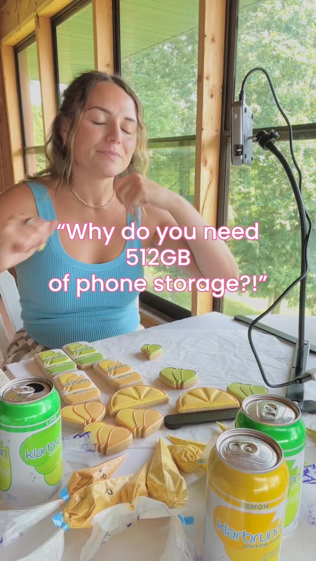 can you spot your cookies 👀🤭
for real though, i had to turn off icloud for my photos because i ran out of room on my laptop to update it 🫣 i think it’s worth it to have a log of all your cuties cookies though!