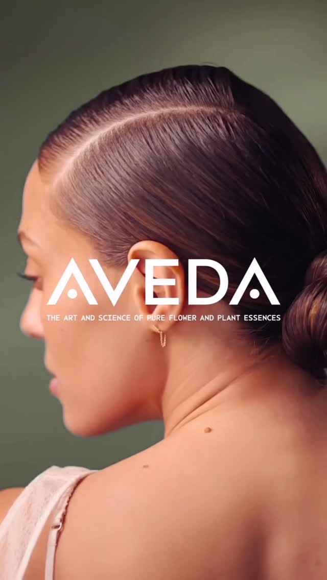 This spring break —
While you’re catching up on Bridgerton 💋
Catch up on some self care too with —
Aveda’s NEW ADVANCED BOTANICAL KINETICS SKINCARE ✨
With new Vegan Collagen technology- you’ll see instantly smoother + plumper + more hydrated skin
It helps support your natural collagen and visibly firms over time - come in and try first hand what all the fuss is about at Lumin 🌱
@aveda @avedaartists
#AdvancedBotanicalKinetics
#VeganCollagen #CleanBeauty
#LoveThatAveda #luminhairstudio