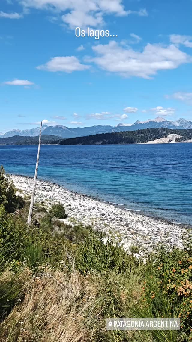 Sobre os lagos incríveis
e suas cores mágicas!
#natureza #vidasimplesefeliz #viajando
#sia #siaceramicamanual