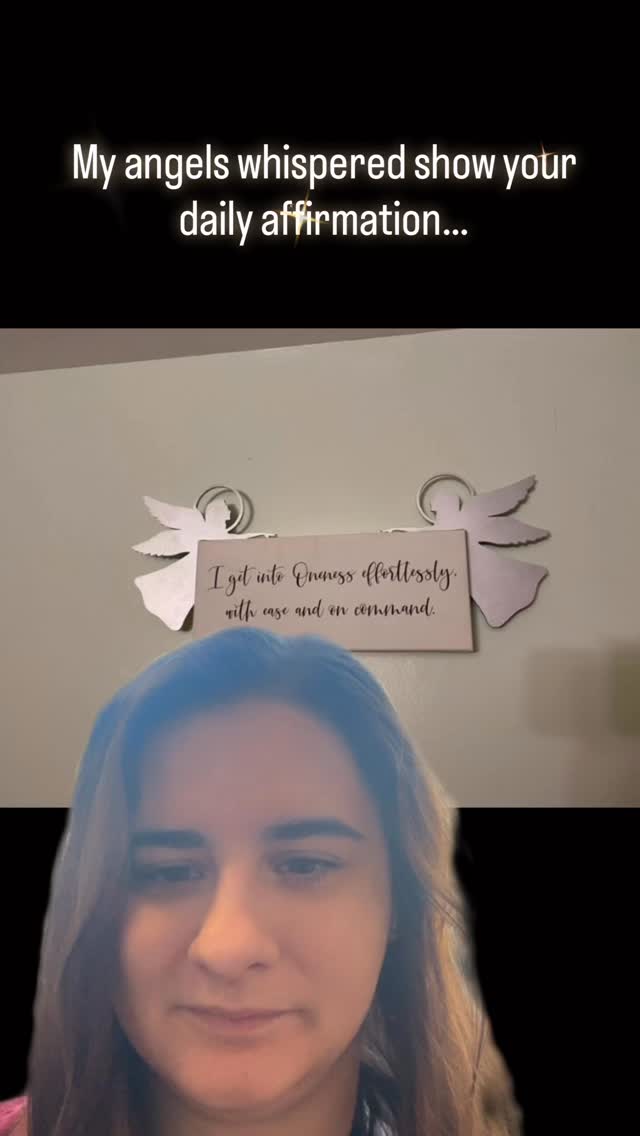 My 4-year “Bat Signal” to the Angels. 🕊️
In 2022, at the very start of my spiritual journey, I heard an affirmation from Julie Jancius that changed everything for me: “I get into Oneness effortlessly with ease and on command.”
I immediately received a vision of this affirmation on a canvas surrounded by Angels, and it has lived in my room ever since. For four years, it has been my morning and evening anchor—a “bat signal” to the Cherub angels and my Spirit Team that I am ready to connect.
The Angels brought this memory forward today because they want you to stop making “Oneness” a chore. Spiritual connection doesn’t require hours of struggle; it is available to you right now, with total ease.
The message for you today is two-fold:
1️⃣ You can step into the frequency of your Angels effortlessly and on command. You just need to believe and trust yourself and your angels.
2️⃣ If an affirmation resonates deep in your soul, anchor it. Look at it until your heart believes it.
✨ Type ‘EASE’ if you’re ready to let the struggle go.
🕊️ Comment ONENESS to claim this effortless connection for yourself today.
🌉 Tap the link in my bio to book a session and let’s find your anchor together.