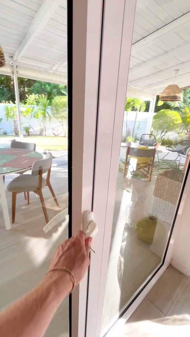 A little slice of paradise in the north of Mauritius 🌴✨
Welcome to The Good Villa, your private tropical hideaway with two beautiful bedrooms and your own swimming pool.
The perfect place to relax, unwind and soak in island life. Just 5 minutes from the beach, where turquoise lagoons and white sand await. 🌊☀️
This is the good life.
#TheGoodVilla #Mauritius #TropicalEscape #IslandLife #LuxuryVilla