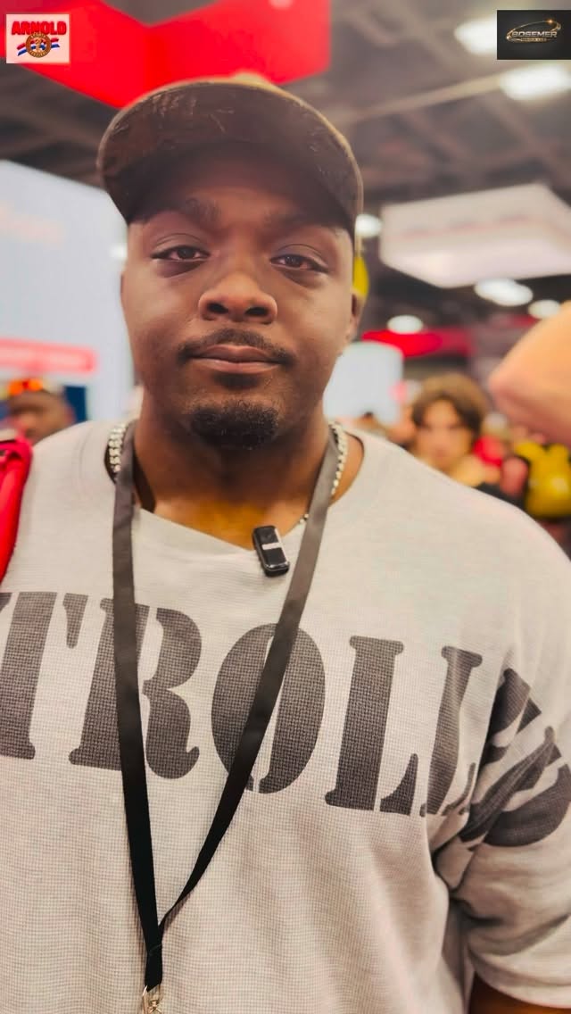 Here I chat with @trellbankston at the 2026 @arnoldsports classic to discuss his fitness journey that began at age twelve with his father in the basement.
We explore how fitness has become the centerpiece of self-improvement in his life, helping him lose eighty pounds and build unshakeable discipline. Terrell shares how maintaining a relationship with fitness has transformed not just his physique, but his entire approach to life, relationships, and personal growth.
We also discuss the importance of self-care and receive his powerful advice for anyone hesitant about starting their own fitness journey: do it for yourself, ignore negative opinions, and focus on becoming the best version of yourself every single day.
#fitness #fitnesslife #fitnessjourney #arnoldsportsfestival #arnoldsports