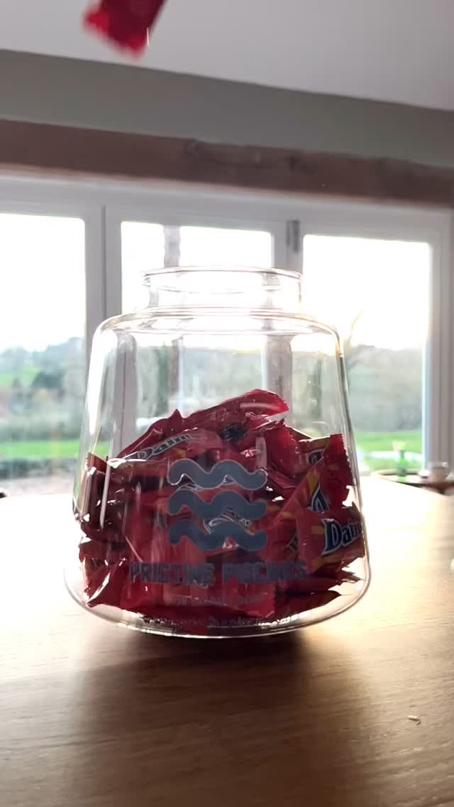 Got some tasty merch full of sweeteners for local agencies 😉 who doesn’t love a cheeky sweet and a cheeky little pool into the bargain 😜😋 #stickerapp #FrenchProperty
#EstateAgentsFrance#FrenchProperty
#EstateAgentsFrance