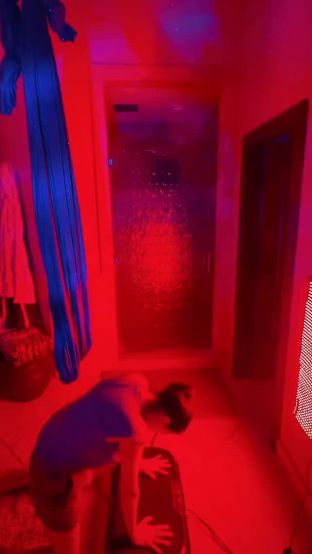 If you’re looking for an easy way to boost circulation, wake up your lymphatic system, and feel more energized in just a few minutes a day… this is one of my favorite tools.
I use my vibration plate daily to support detox, muscle activation, and overall wellness — it’s a simple habit that makes a big difference.
If you want the exact vibration plate I use (and a discount), comment TOOLS and I’ll DM you the link✨