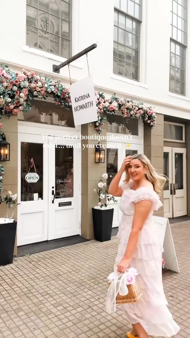 Because sometimes the perfect dress doesn’t exist...until you create it
#SmallBusinessMagic #BoutiqueVibes
#DreamCloset #creatorsearchinsights