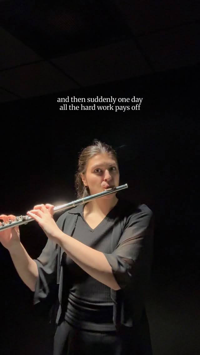 🤭🤭🤭 So so so excited for what is to come. #musician #flutist #music #flutistsofinstagram #performing