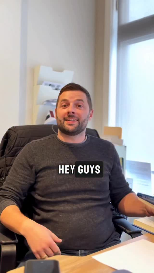 Real estate moves in cycles. Sometimes it’s hot, sometimes it slows down. 📉🏡
Right now the market is in a different phase, and every phase tells a story.
#RealEstate #HousingMarket #MarketCycle #RealEstateUpdate #PropertyMarket #RealEstateLife #RealEstateTrends #RealEstateNews #PropertyInvesting #MarketWatch